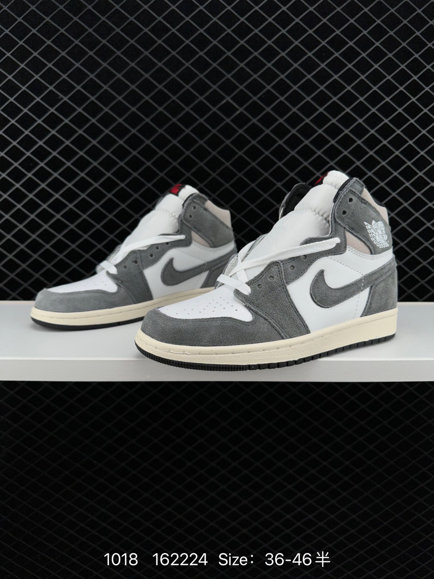 Air Jordan 1 High OG ”Celadon“